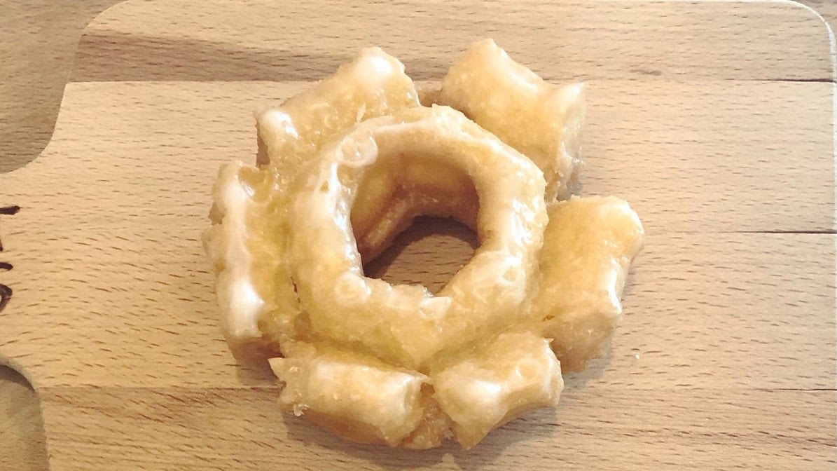 Earnest Donuts by null