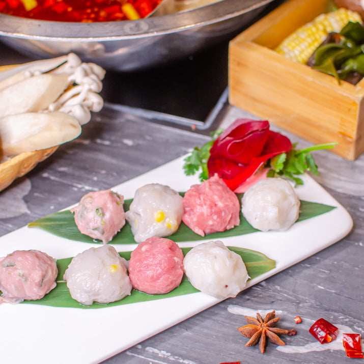 Liuyishou Hotpot(Chicago) 刘一手火锅 (芝加哥) by null