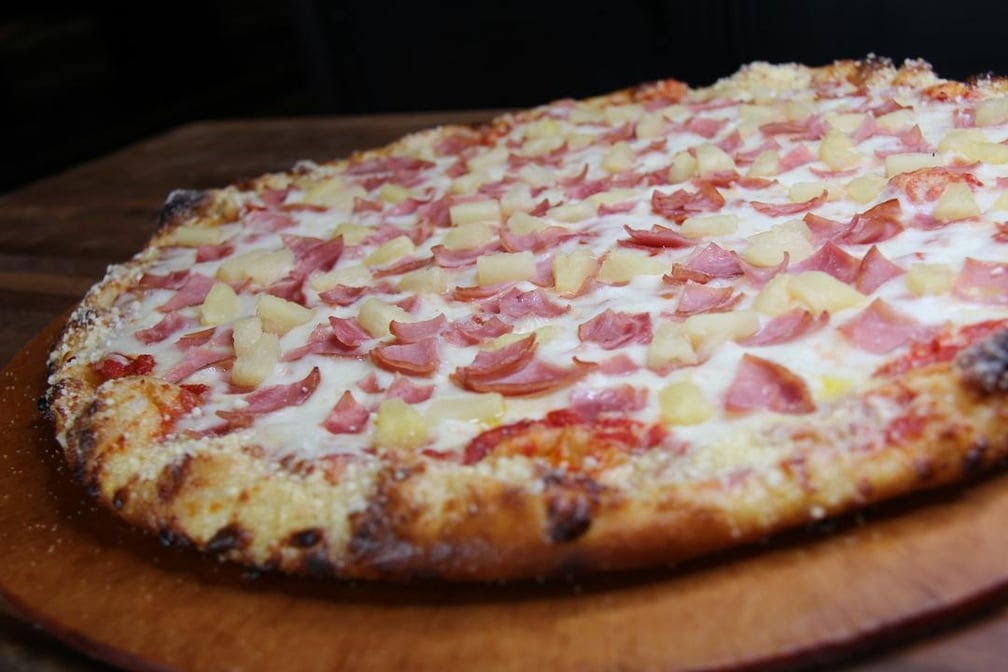 AWSOM Wings Pizza & Burgers by null