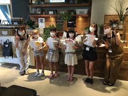 小学生職場体験|日本橋で小学生職業体験イベント「キッズタウン」 老舗企業が協力、売り子や職人体験 - 日本橋経済新聞