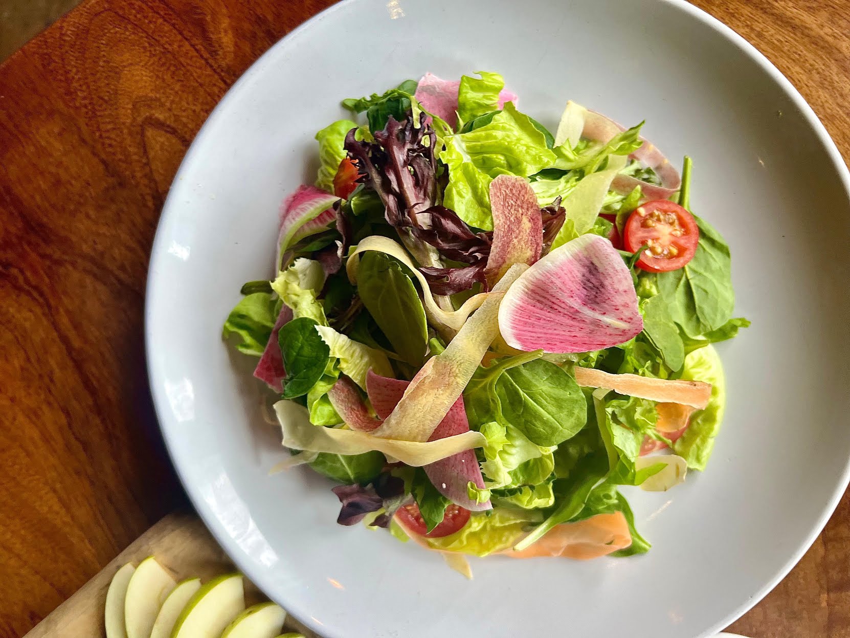 Nettie's Tavern by null