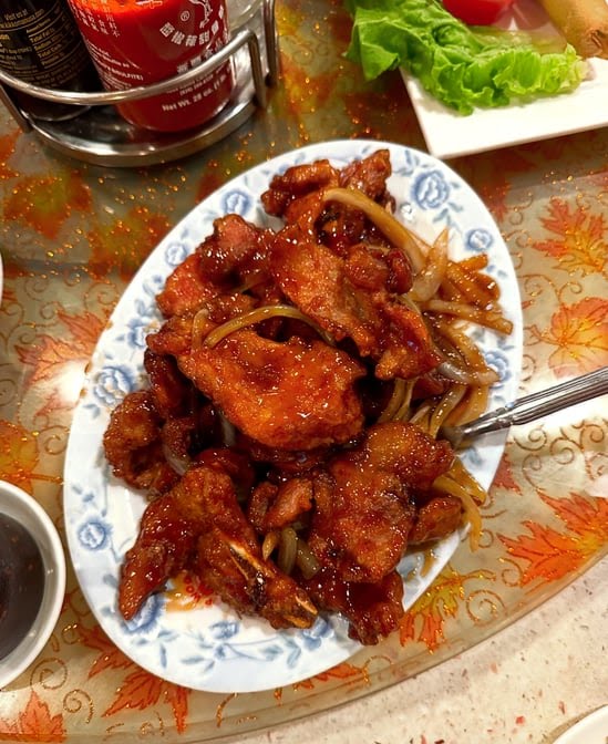 Hop Woo BBQ & Seafood Restaurant (Chinatown) by null