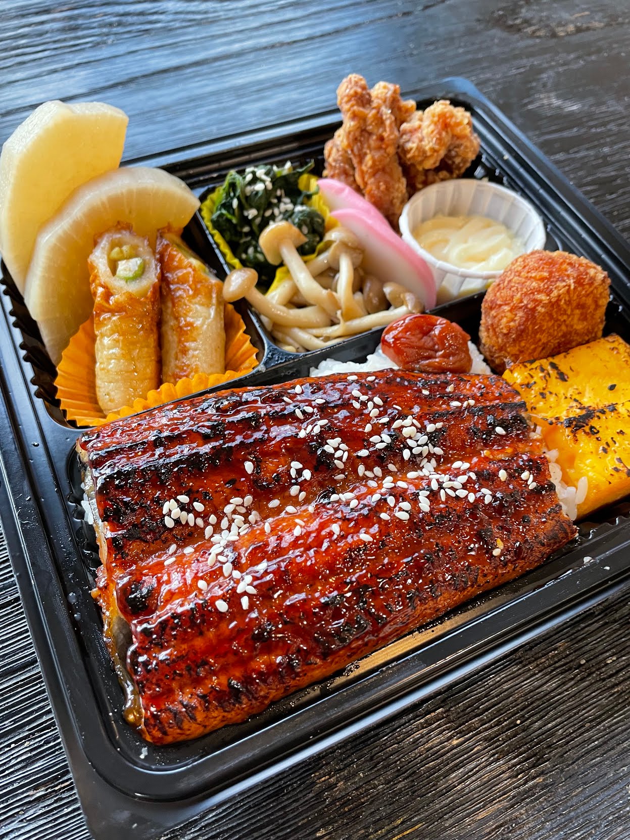 Morikawa Bento by null