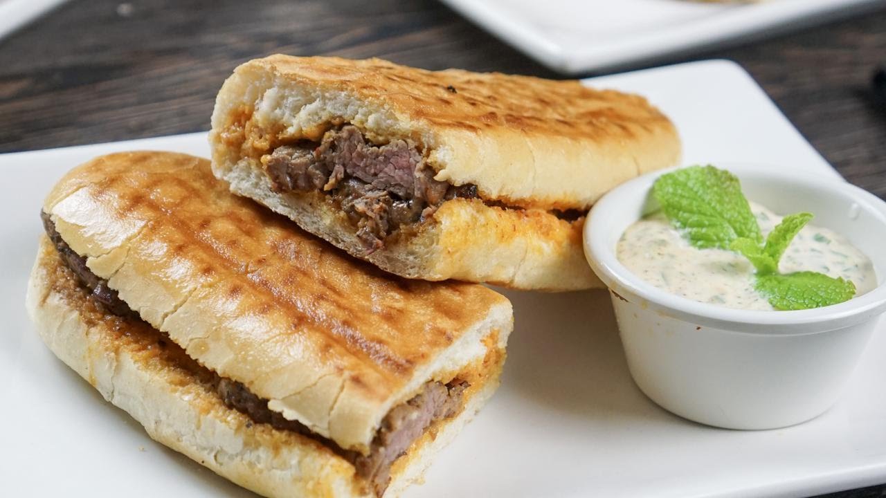 Mezza Grille by null