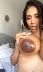 Busty ebony milf gracefully takes a redtube jpg x Ebony milf bbc