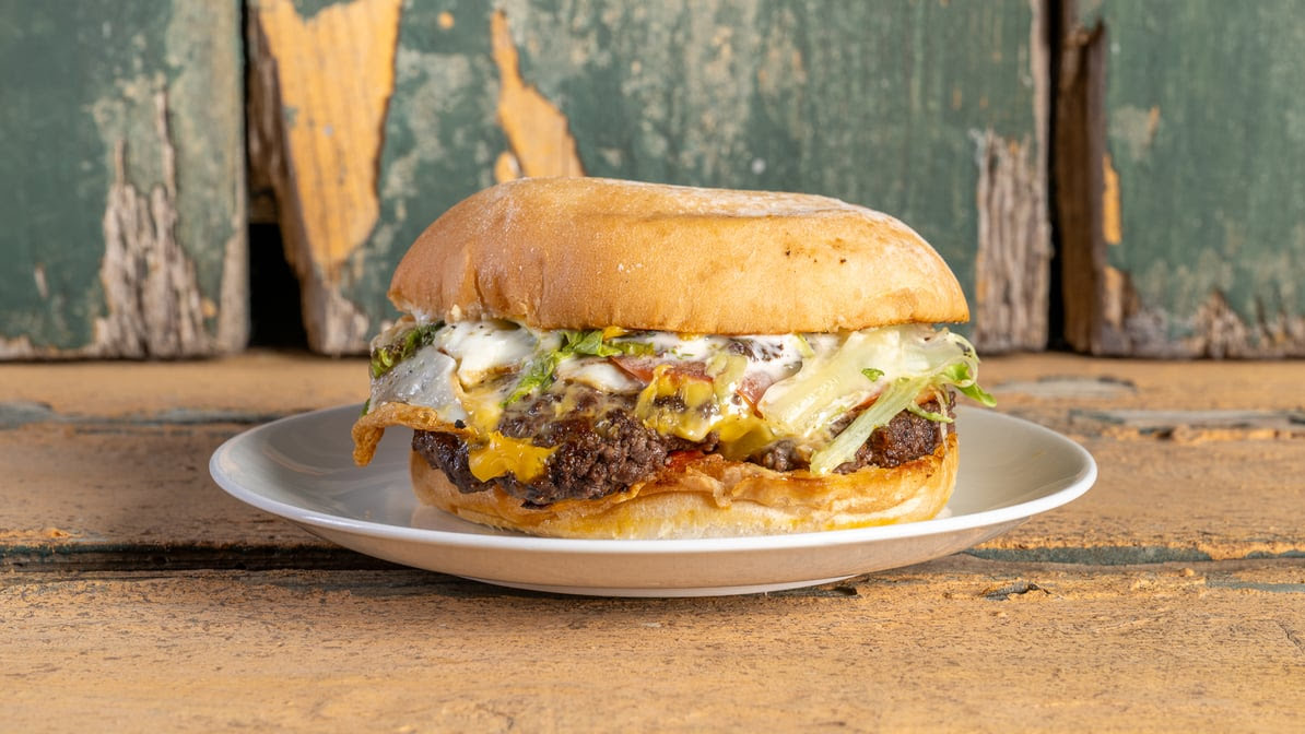 Burgers & Beers Inc. Colombo by null