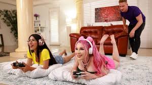 Gamer girls meet and fuck a gaming legend videos jpg x Sexy gamer girls