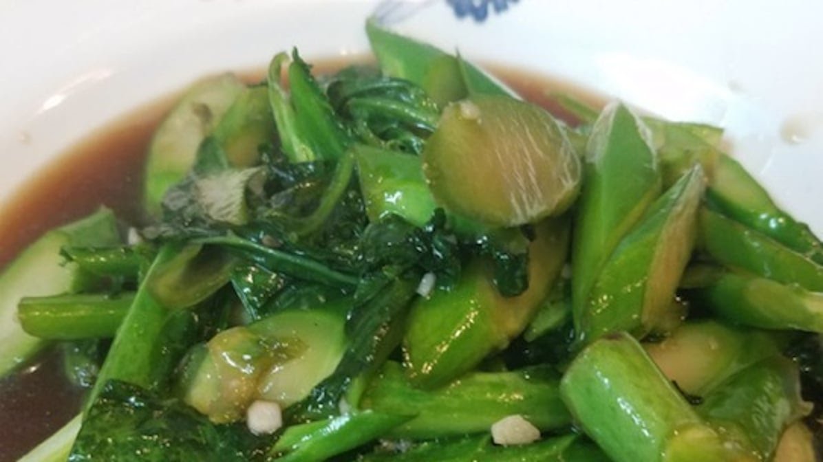 Ghin Khao Eat Rice by null