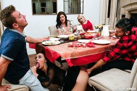 Thanksgiving dinner jpg x Thanksgiving dinner