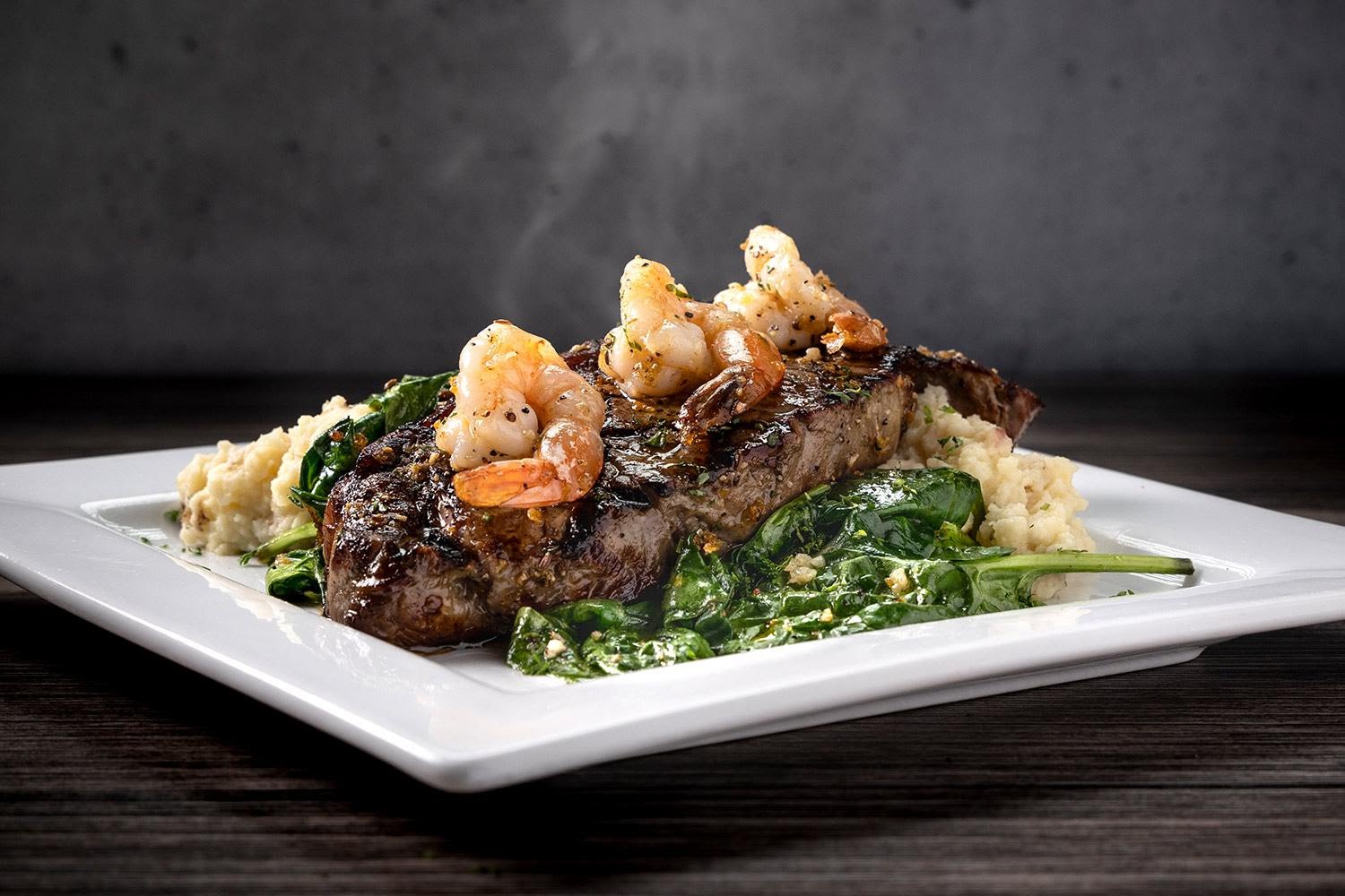 Hennessey's Tavern by null