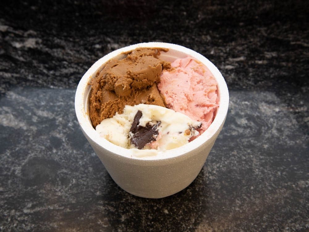 Bianco & Nero Arístides by null