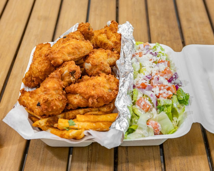 Crispy Dough Pizzeria by null