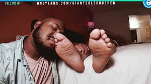 Big feet wrinkly soles jpg x Wide feet