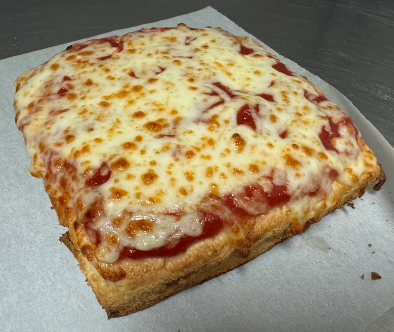 Fellinis Pizzeria by null