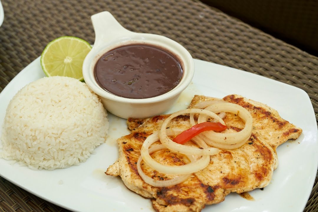 Latin Cafe 2000 by null