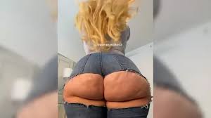 Lzbeaftggaaaa majwypu ioe jpg x Hot ass in jeans