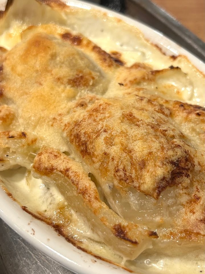 8 ½ in The Fan by null