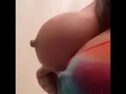 Mi suegra follandome rico con sus tetas png x Ricos pezones