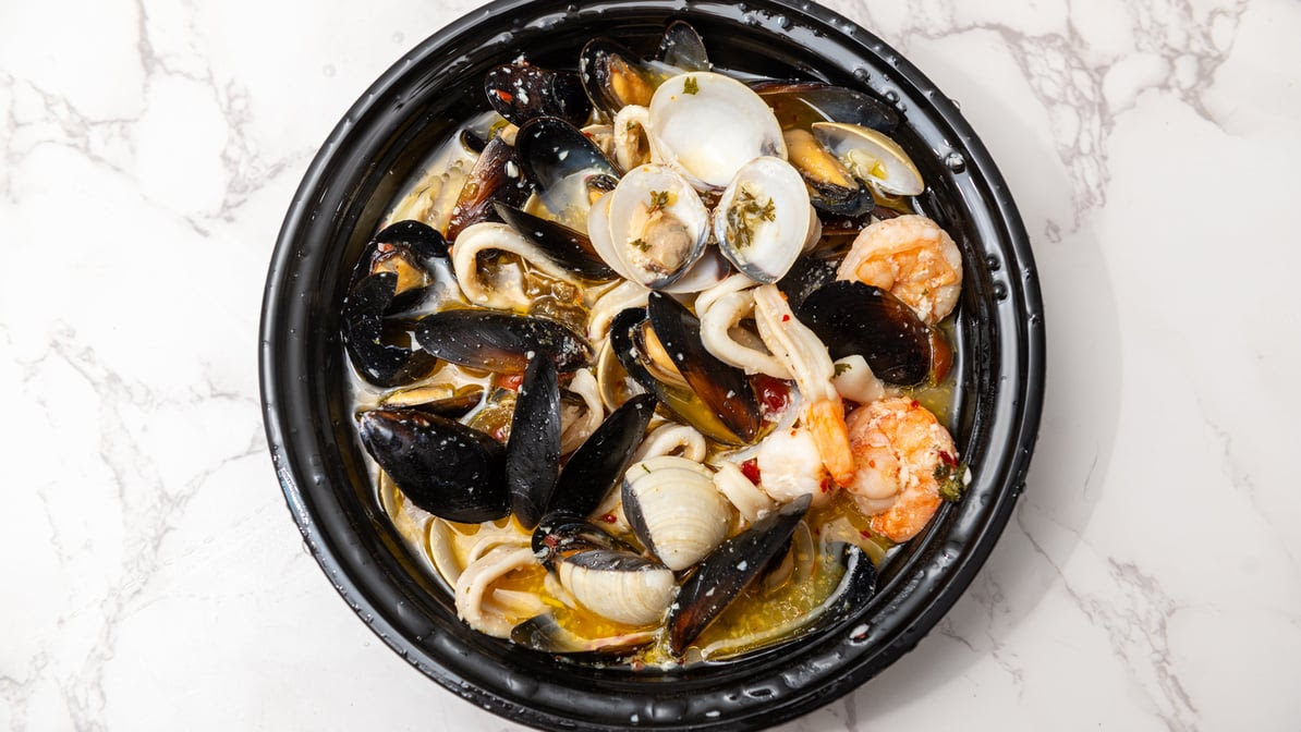 Papa's Tomato Pies by null