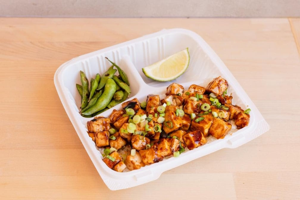 Oori Triangles - Piedmont Ave by null