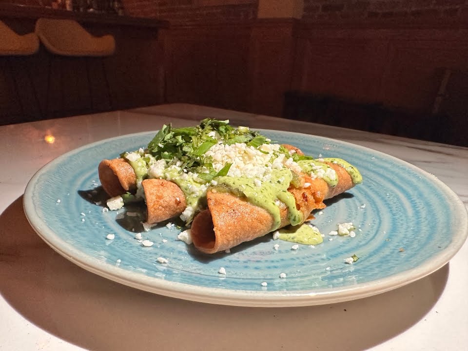 Johnny Pistolas by null