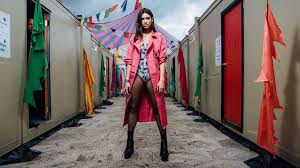 Glastonbury dua lipa trolls sound jpg x Video dua lipa