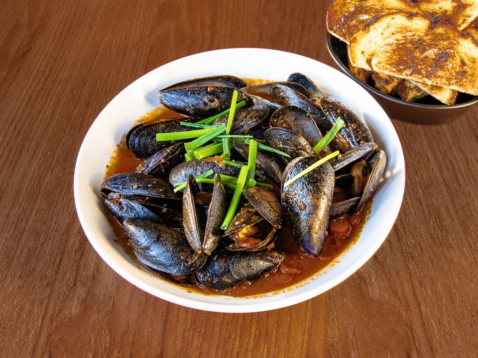 Union Hill Kitchen & Craft Bar by null