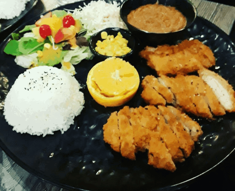 Sushi Kadan by null