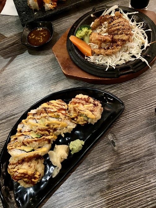 Sushi Kadan by null