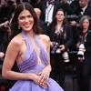 Iris Mittenaere porte plainte contre son compagnon Bruno Pelat pour ...