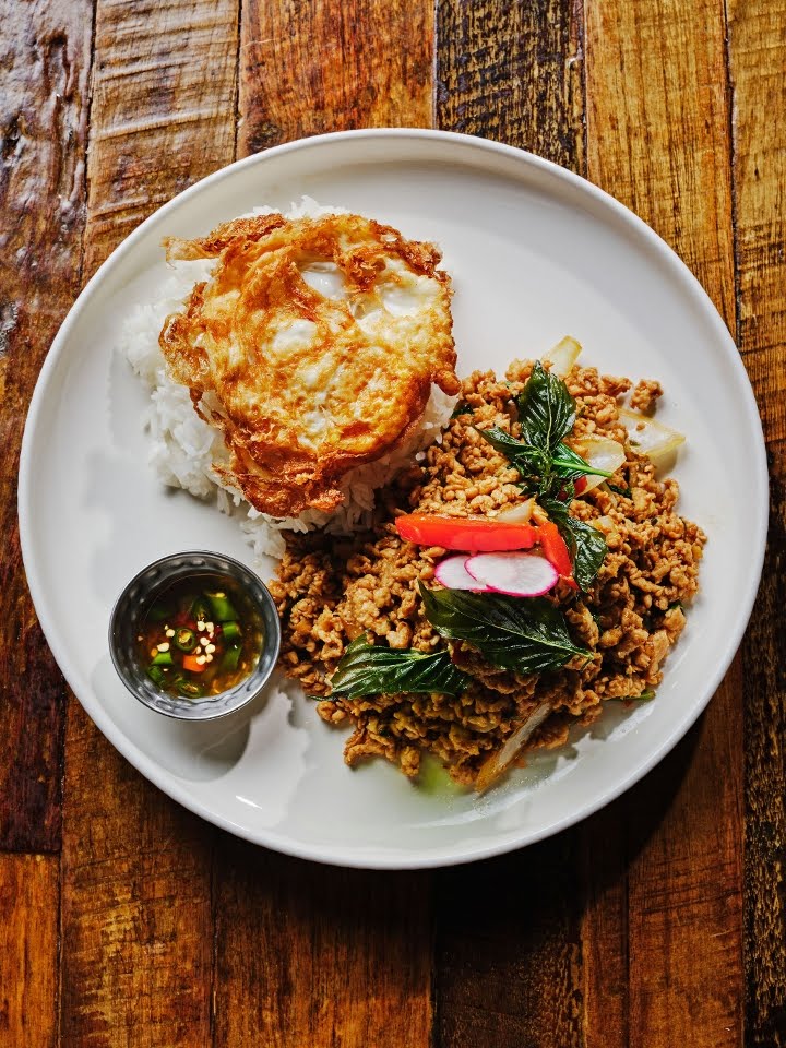 26 Thai Kitchen & Bar (Midtown) by null