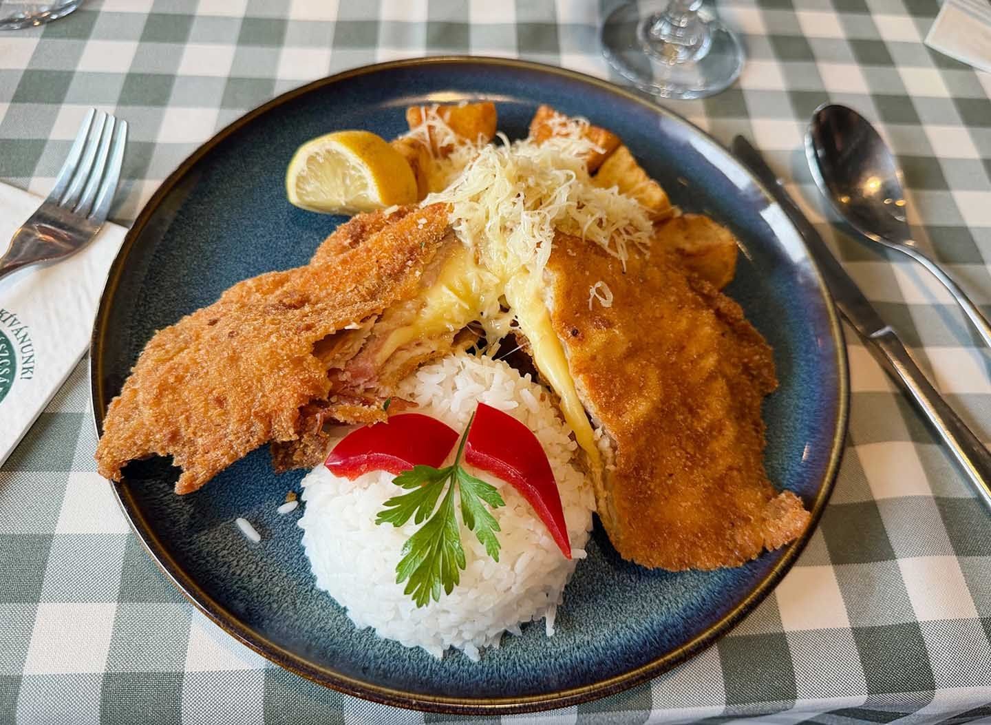 Old Kőrössy Fish Restaurant by null