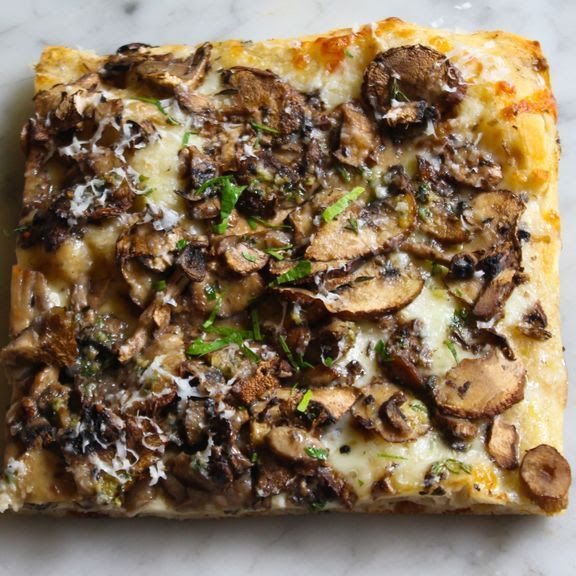 Unregular Pizza by null