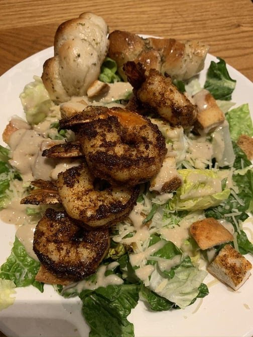 Giovani's - Restaurant and Sports Bar by null