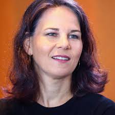 ||icdn.ru nude girl|Zoe Saldana Talks About Real Women in Hollywood | The Queen Latifah Show -  YouTube