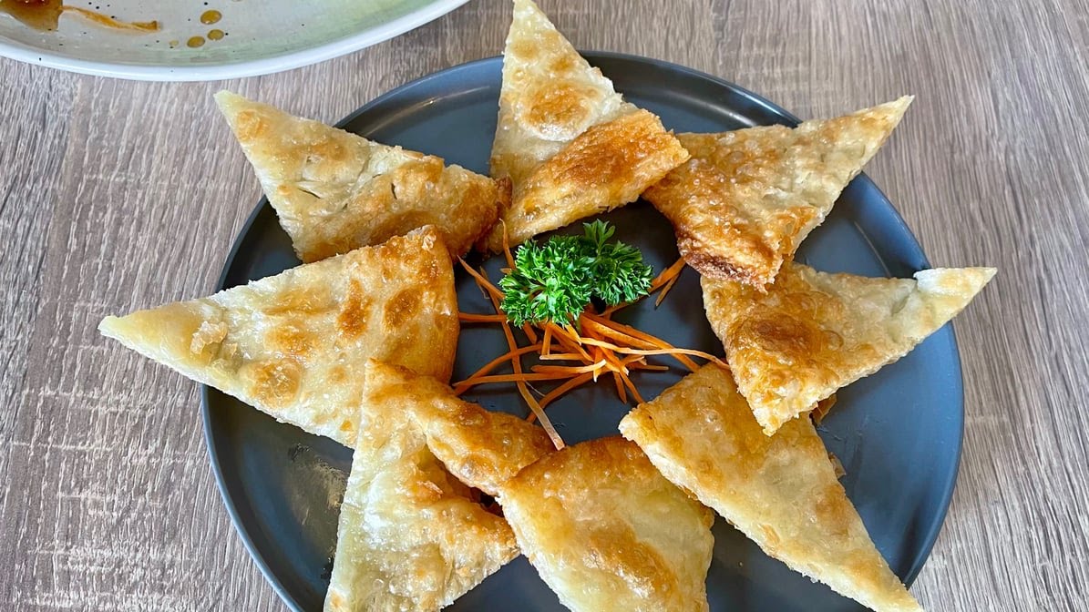 R-HaaN Thai Restaurant by null