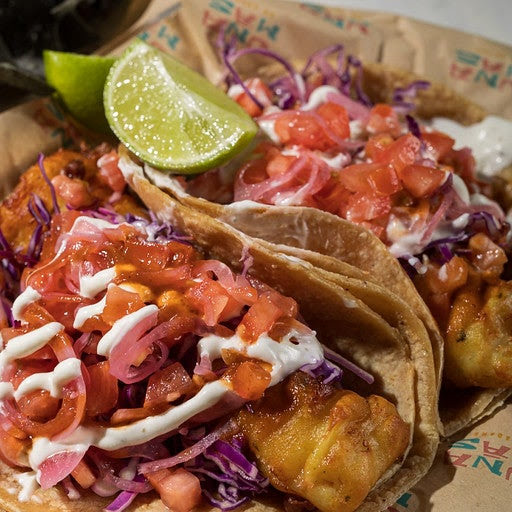 Una Mas on Adams by null