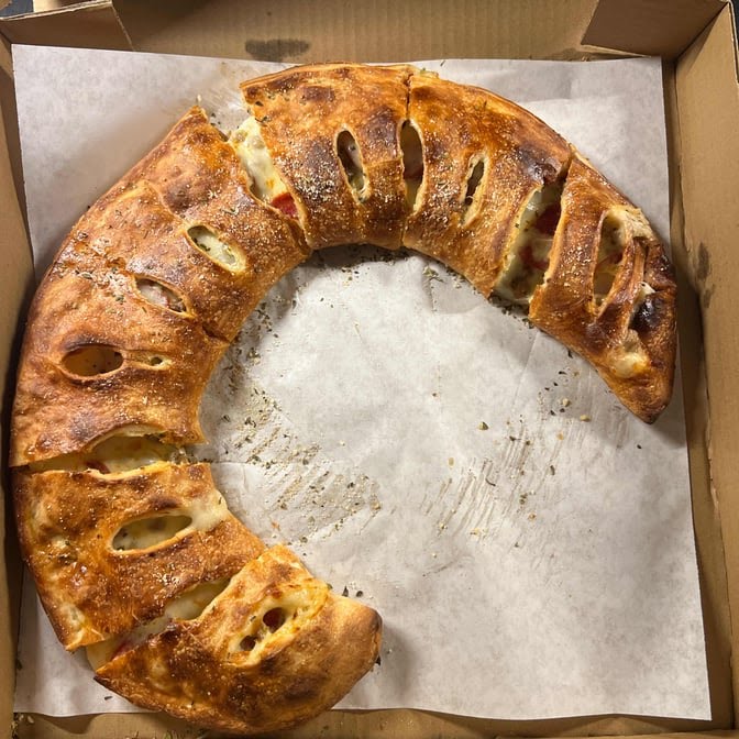 Mythic Pizza by null