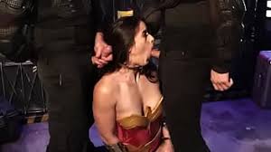 Search wonder woman jpg x Wonder woman videos