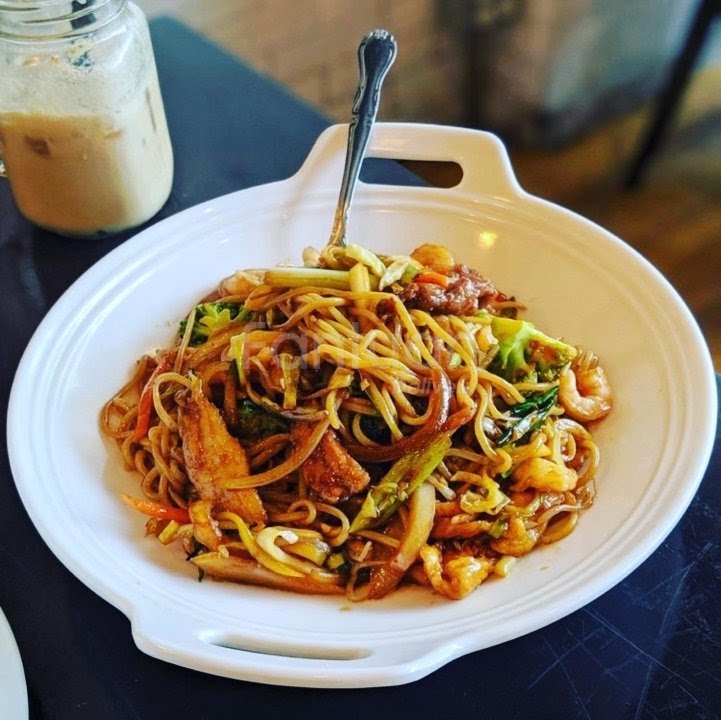 Shang Noodle Chicago Streeterville by null