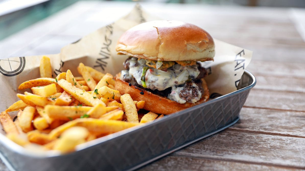 Loft18 Metairie by null