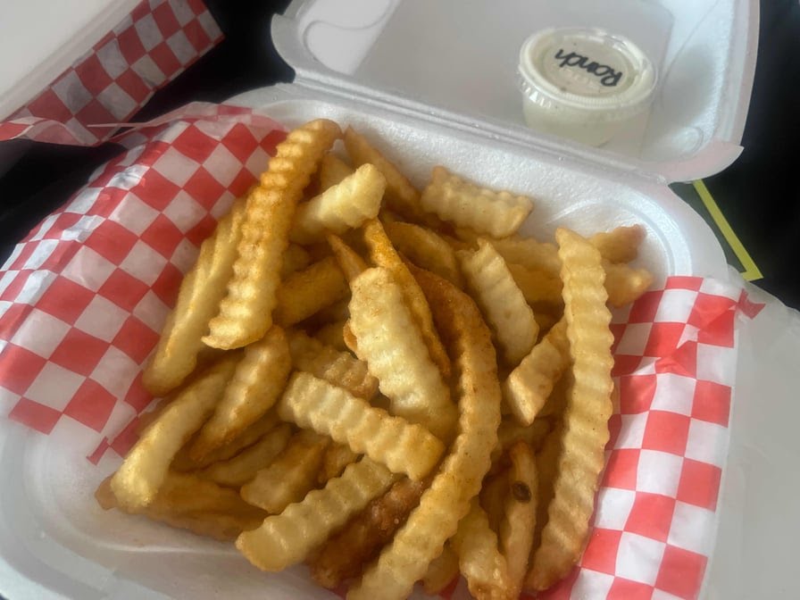 Tavial Grill by null