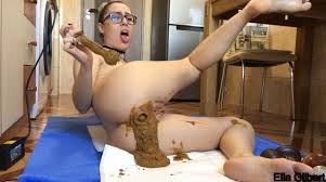 Lot lizard sucks cock real good for a cum mustache jpg x Lots of