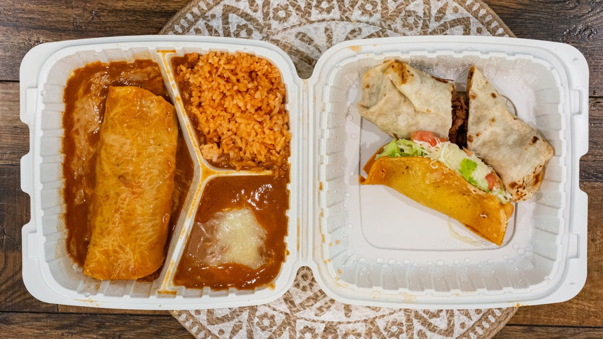 Restaurant Cinco de Mayo by null