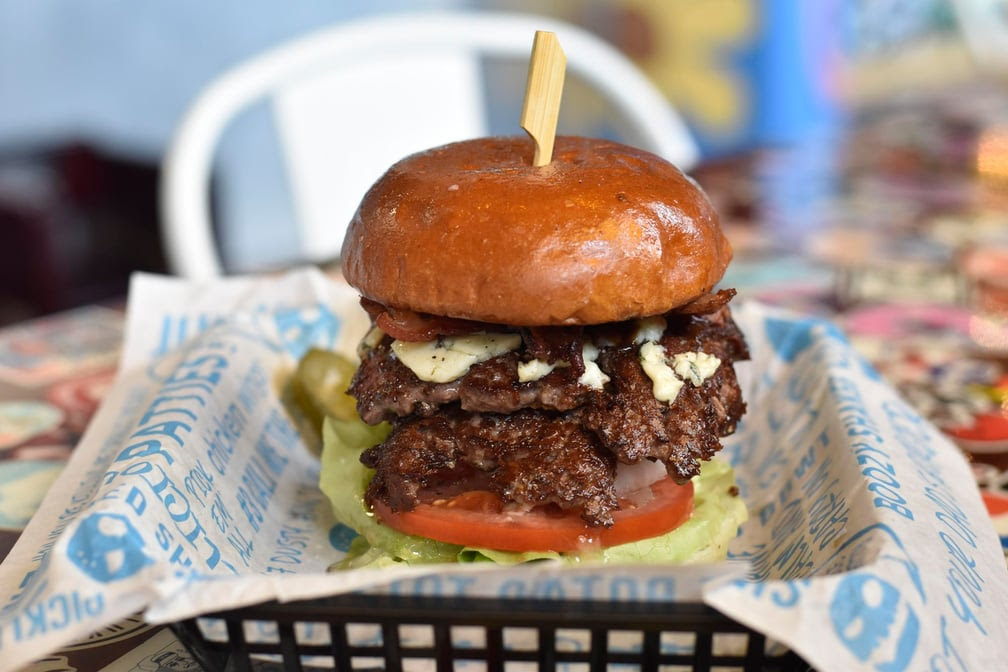 Hot Chip Burger Bar by null