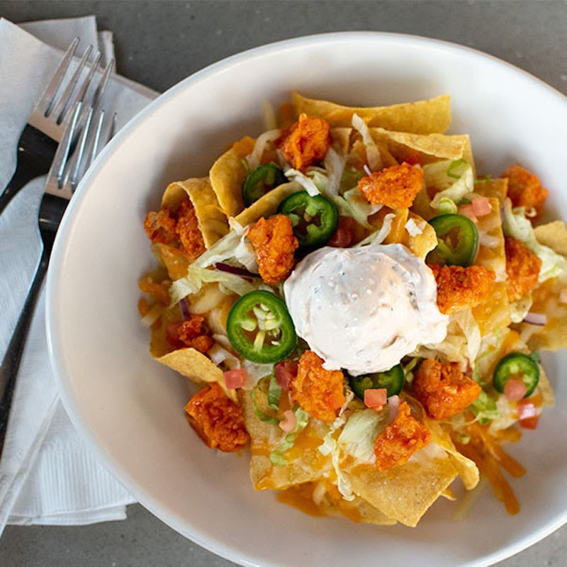 Wings and Rings by null