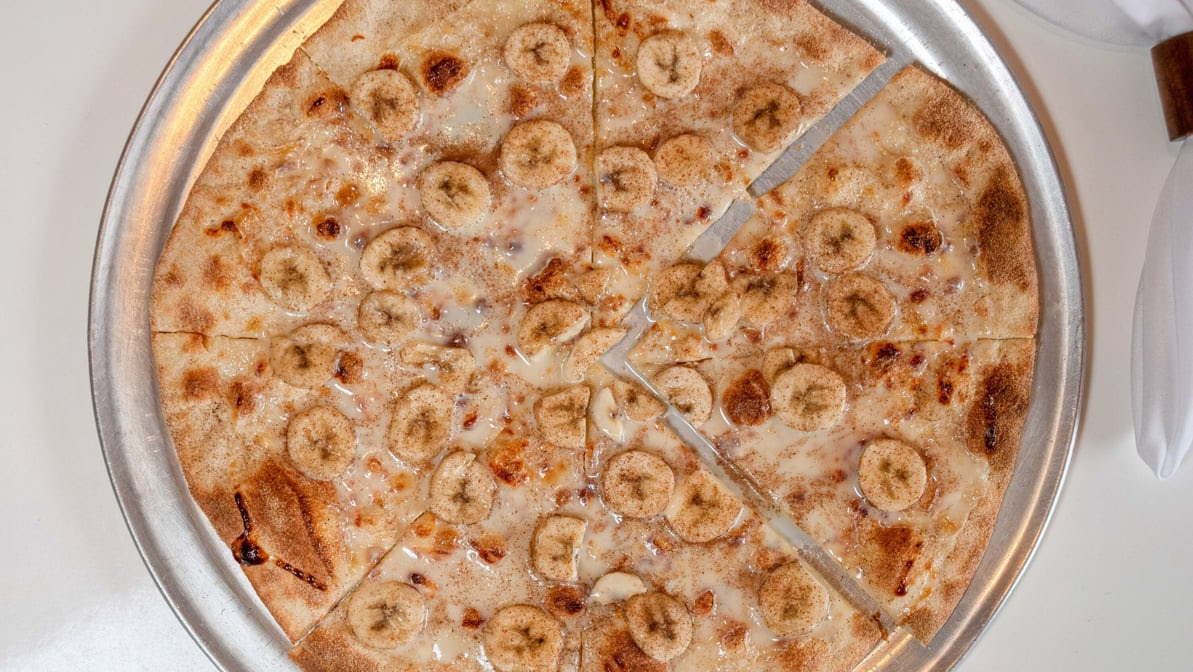 Theos Hot Pizza by null