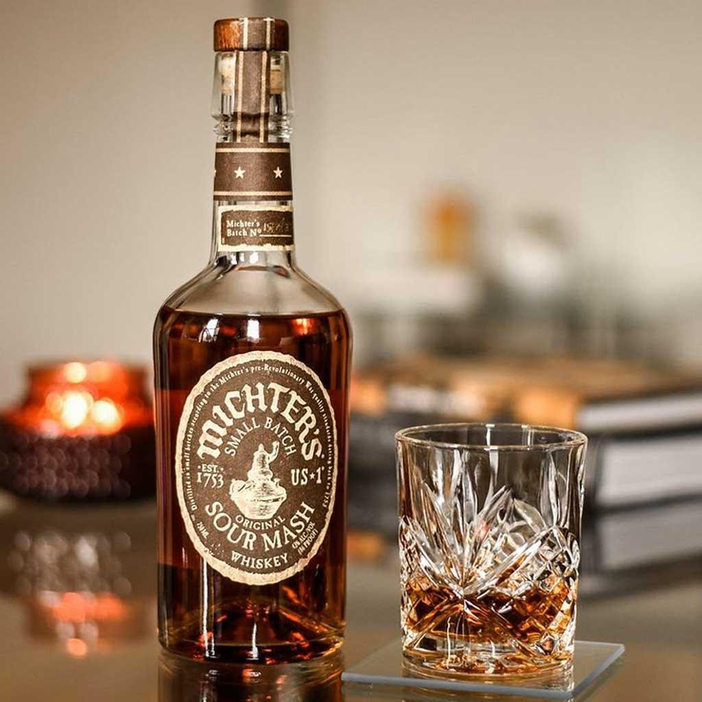 AB Liquor #2 by null