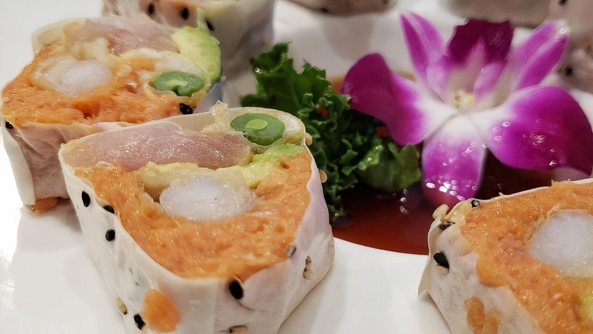 Dojo Sushi by null