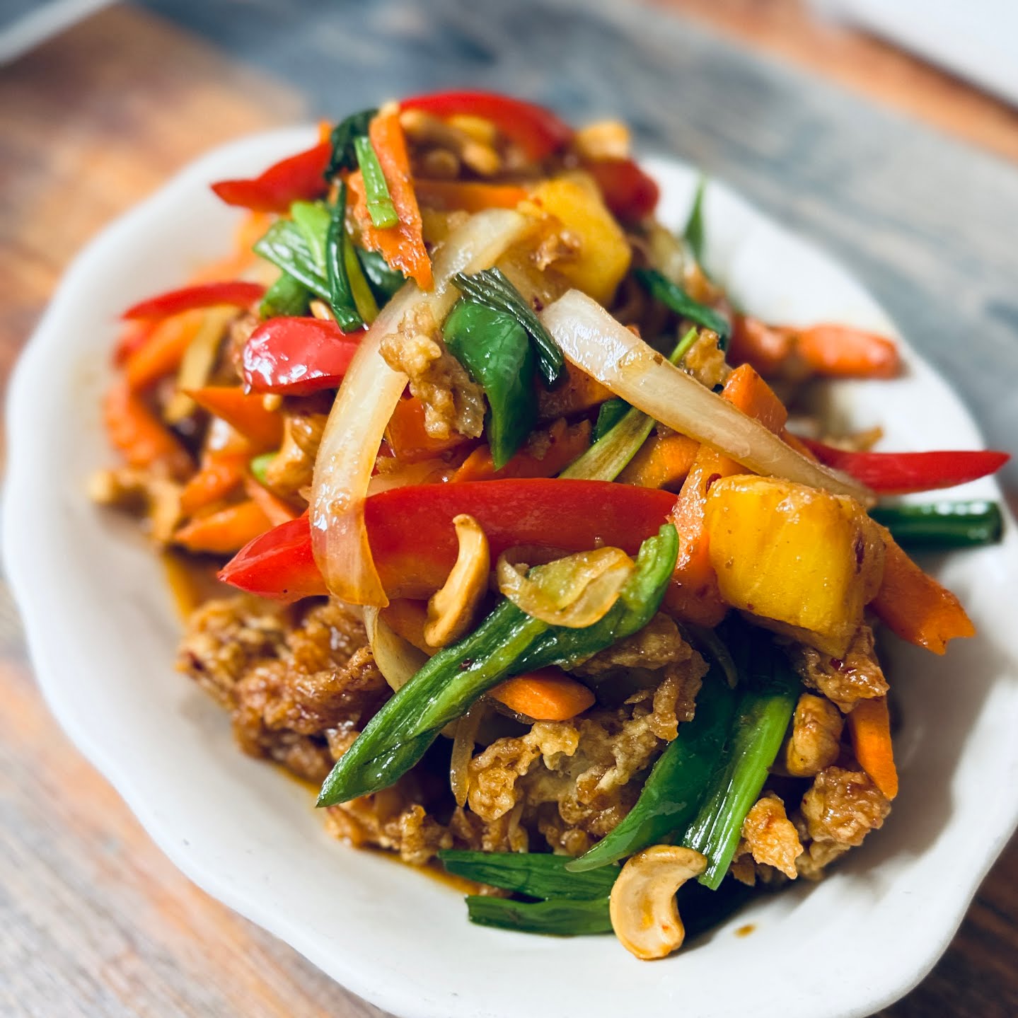 Ruuthai's Kitchen by null